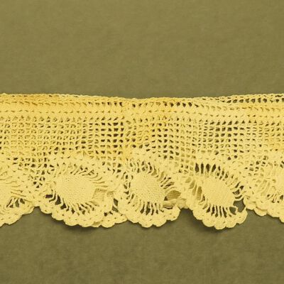 Back of crochet.: Origsize: 18" (diam); Origformat: Artifact