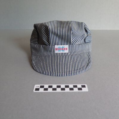 Front of hat.: Origsize: 6" (h) x 10" (w) x 1; Origformat: Artifact