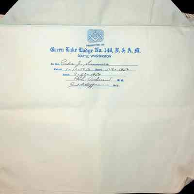 Peder John Sommers Apron