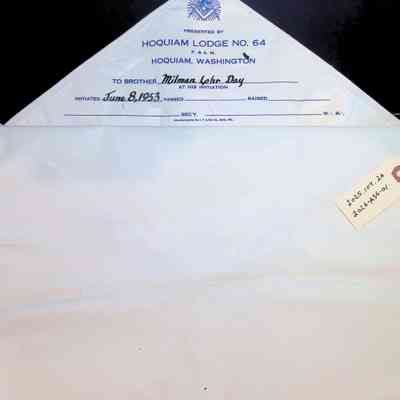 Milman Lohr Day Apron