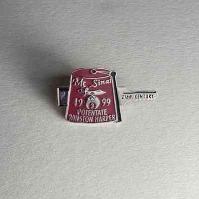 Pin: Fez in front of Key. "Mt. Sinai/ 1999/ Potentate/ Winston Harper/ 21st Century" Belonged to PGM James O. Wood