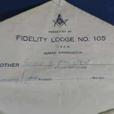 Richard Honstein Apron