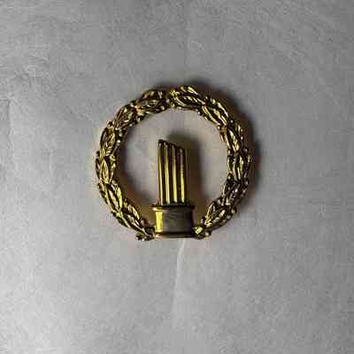 Pin: Widow's Pin, issued by the MW Grand Lodge of Washington to Marion Feaster (2021)