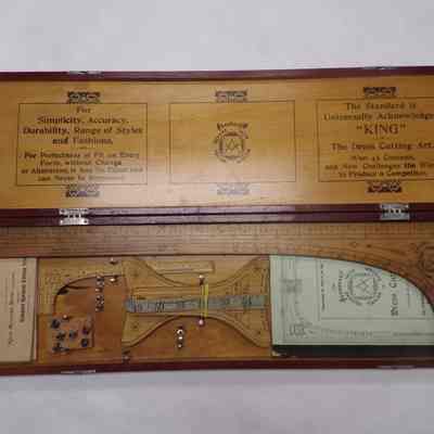 Tailor System: "Standard Square Inch Tailor System" Kit. Wood. Masonic tailoring system.