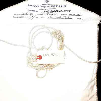Max Allen Hancock Apron