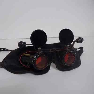 Hoodwinks: From either Acacia, Laurel, or Reardon Lodge. Early to Mid-20th Century