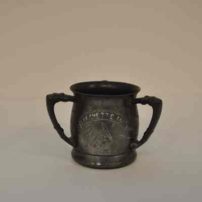 Cup: commemorative silver cup : 100 years "Lafayette" (1896)