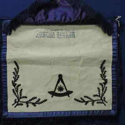 Severt G. Swan PM Apron