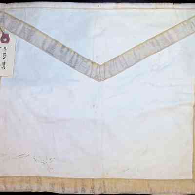 Loring Vincent Corner MM Apron