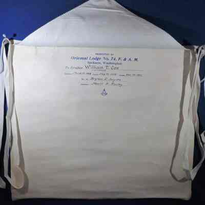 William T Cox Apron