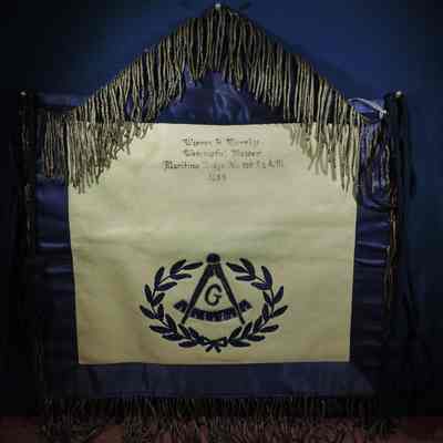 Warren H. Murphy PM Apron