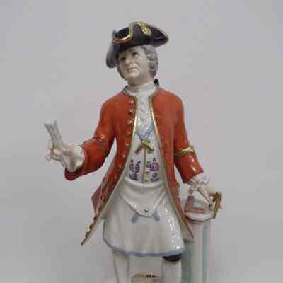 Figurine: Porcelain Figurine of W.M. John Kandeler (active in 1740). statue given by Hamburg Germany Lodge to Ark Lodge at picnic in 1975.