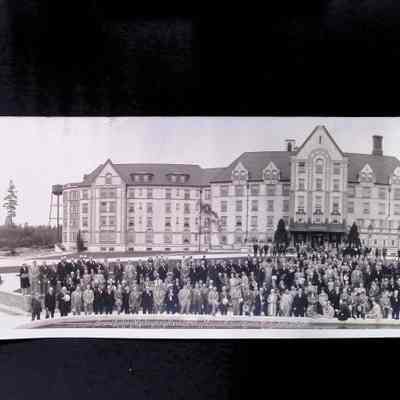 Panorama: Grand Lodge of Washington & Alaska, visiting Masonic Home at Zenith, Wash. June 17th, 1928