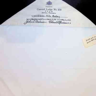 Glenn Mills Bailey MM Apron