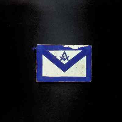 Monitor: Washington Monitor Covered with Masonic Apron design. Used by PGM James O. Wood (1961)