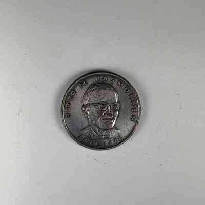 Coin: Silver. Peter M. Rasmussen Lodge No. 916, American Canadian Grand Lodge. Belonged to PGM James O.Wood (1976).