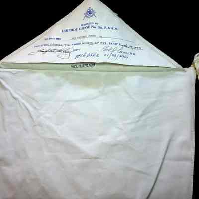 Roy Richard Jones, Sr. Apron