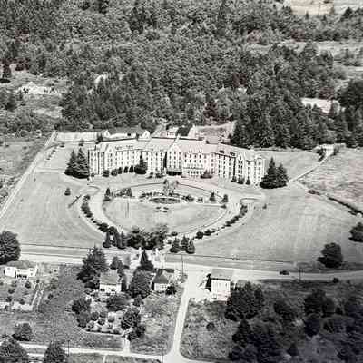 Photograph: Aerial Photograph of the Masonic Retirement Center located at Zenith, Washington (1948)