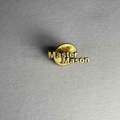 Pin: Master Mason Pin. Donated by PGM James O. Wood (c.1999)