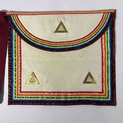 Apron: Royal Ark Mariner. Belonged to F.J. Ellen (1944)