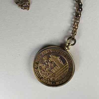 Medallion: Grand Master of Masons Michigan (1977-1978). Belonged to PGM James O. Wood.