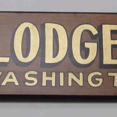 Name Plate: Grand Lodge Banner. Wooden, painted.