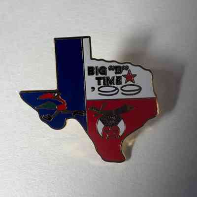 Pin: Shriner. Texas. "Big "D" Time '99" Donated by PGM James O. Wood (1999)