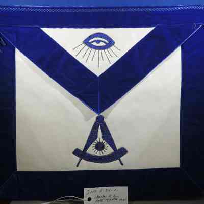 Charles R. Lee PM Apron