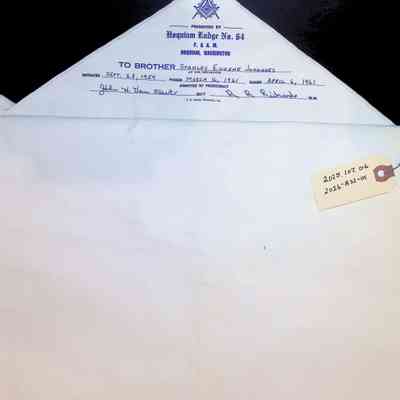 Stanley Eugene Johannes Apron