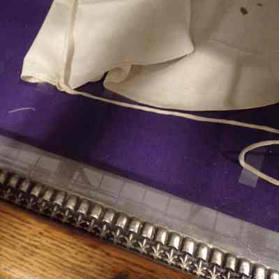 Previous Storage Photo 4: see scotch tape holding apron.