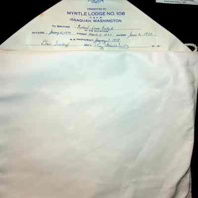 Richard Dana Kadyk Apron