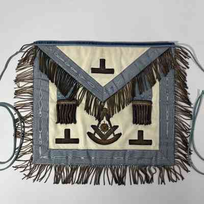 Apron: Most Illustrious Grand Master of York Rite Masons of Washington. Orin L. Parks (1961-1962)