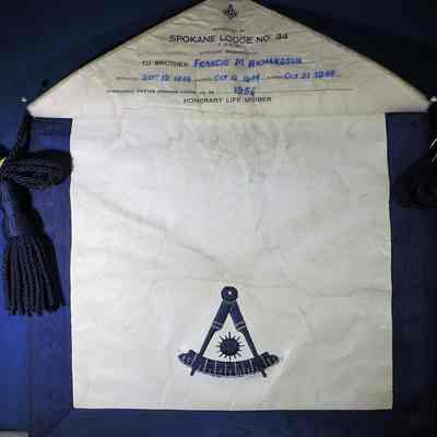 Francis M Richardson Apron