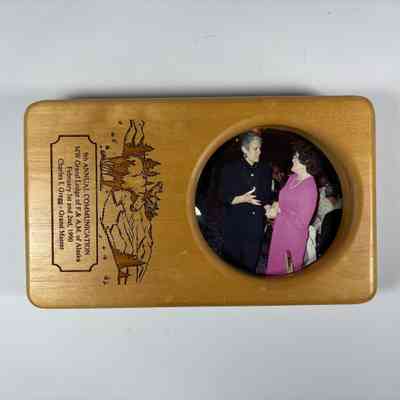Plaque: 9th Annual Communication MW Grand Lodge of F&AM of Alaska, (1990).