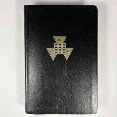 Bible: Holy Bible Temple Illustrated Edition. Belonged to PGM Sidney Kase (1979)
