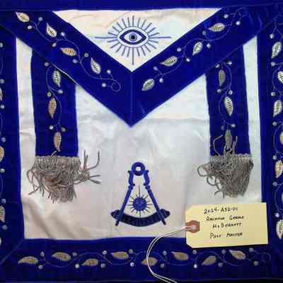 Raymond Gerald McDermott Past Masters Apron
