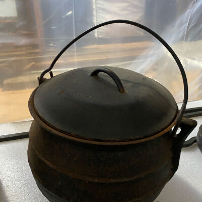 Pot
