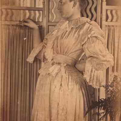Mrs. James Lounsbery