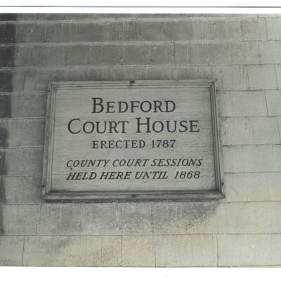 Name plaque on the Bedford Court House