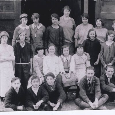 Miss Seaver's Bedford Village Elementary School class