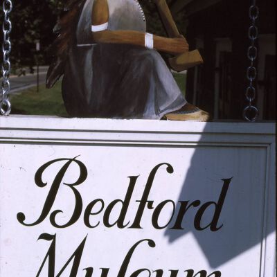 Bedford Museum Sign