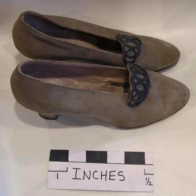 Shoe