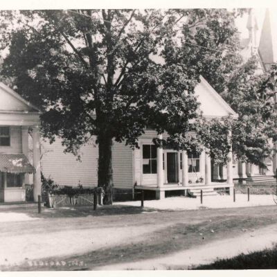 View of Post Office and Loumsbery Building.