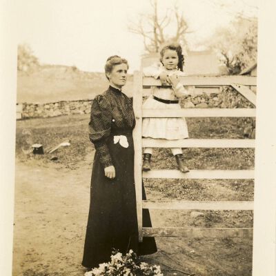 Hope Bedell and her mother