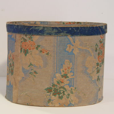 Box, Hat