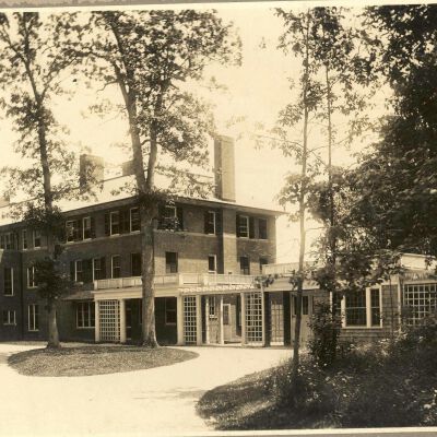 S.B. Hunt House