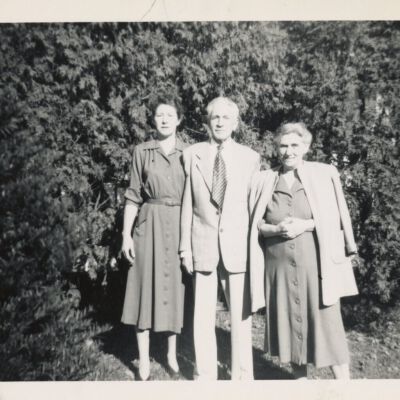 Three of the Glasser's outside