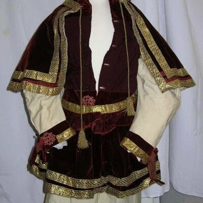 Costume