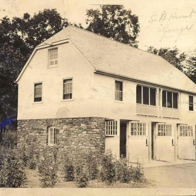 S.B. Hunt House Garage