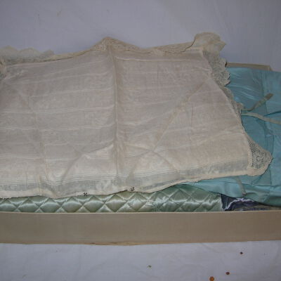 Bassinet Fixings